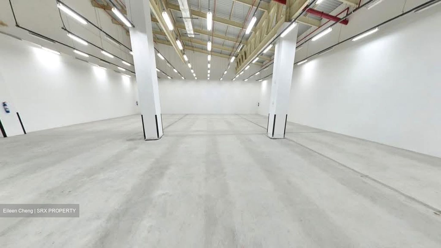 Tanah Merah Coast Road (D17), Warehouse #573661221